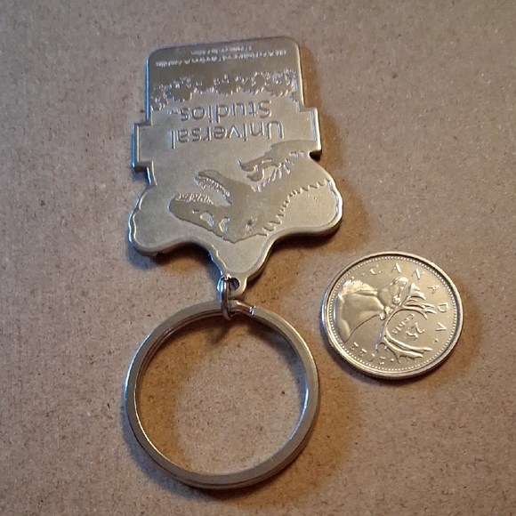 Jurassic Park Keychain - Picture 8 of 8